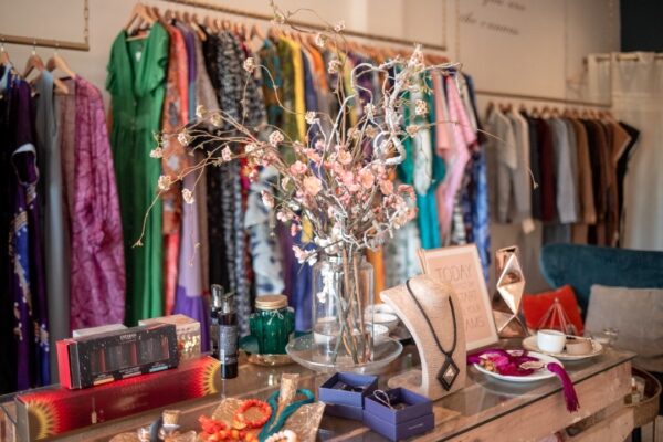Inaz concept store